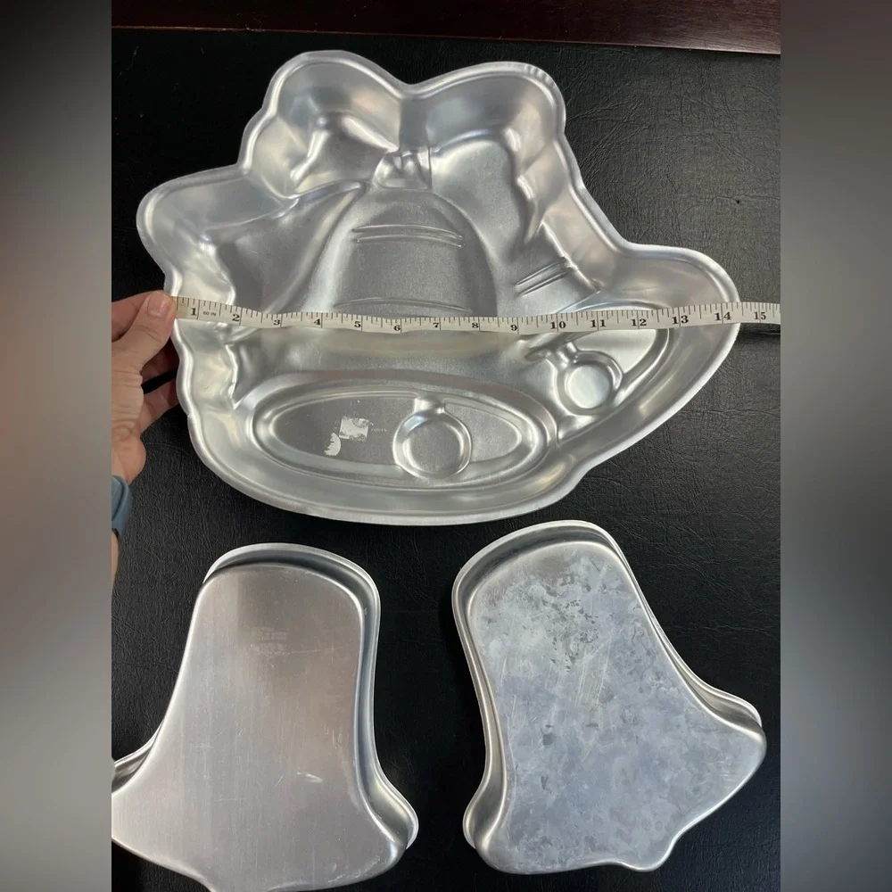 🔥Wilton cake pans - bells (3)